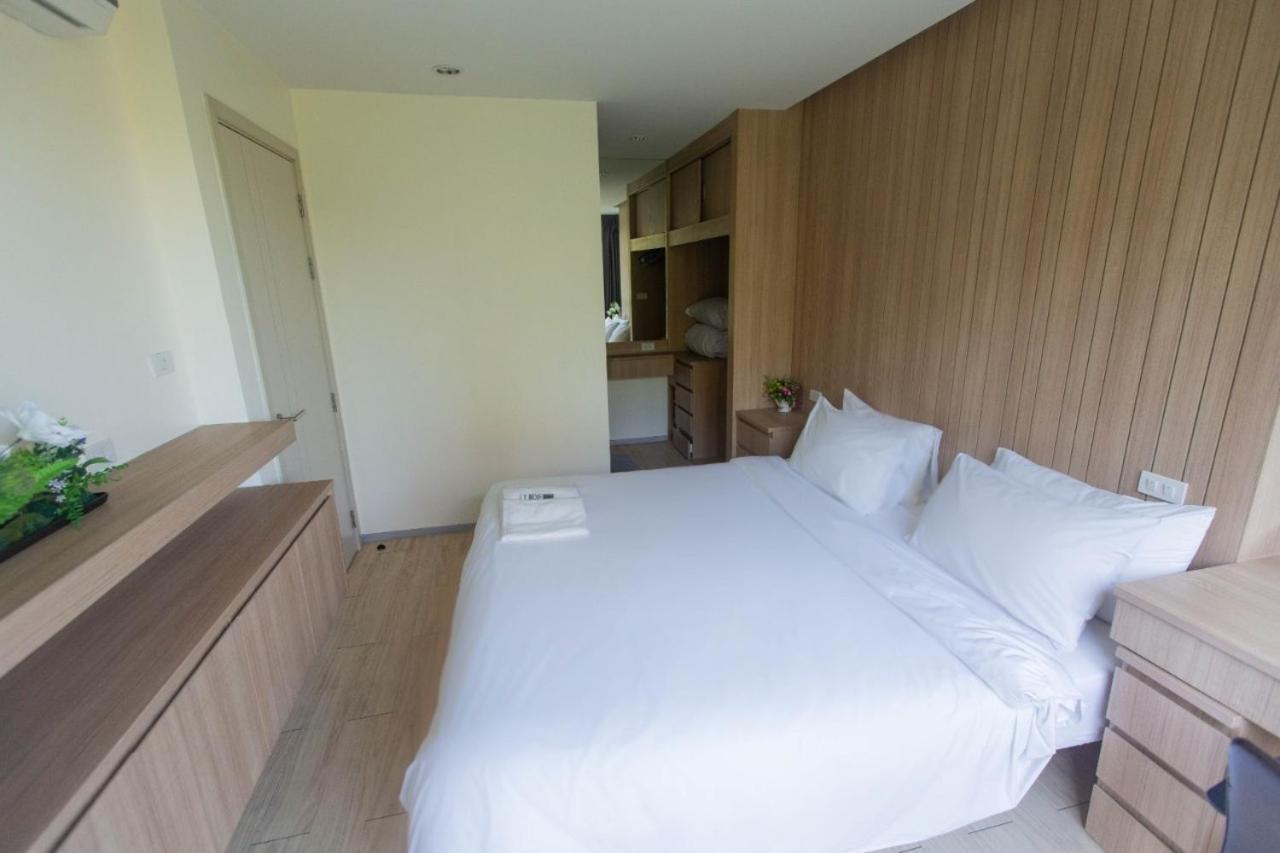 Appartement The Chezz By Patsamon à Pattaya Extérieur photo