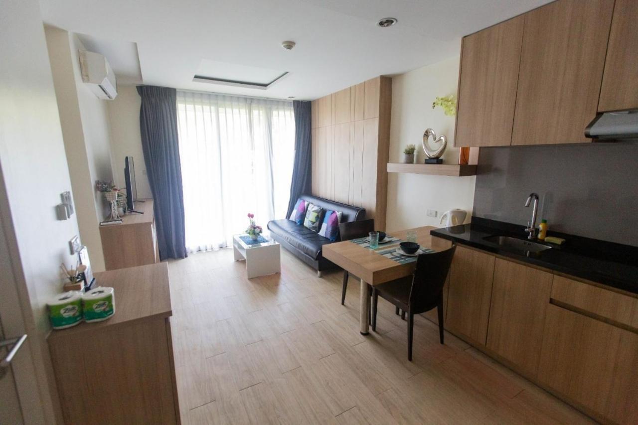 Appartement The Chezz By Patsamon à Pattaya Extérieur photo