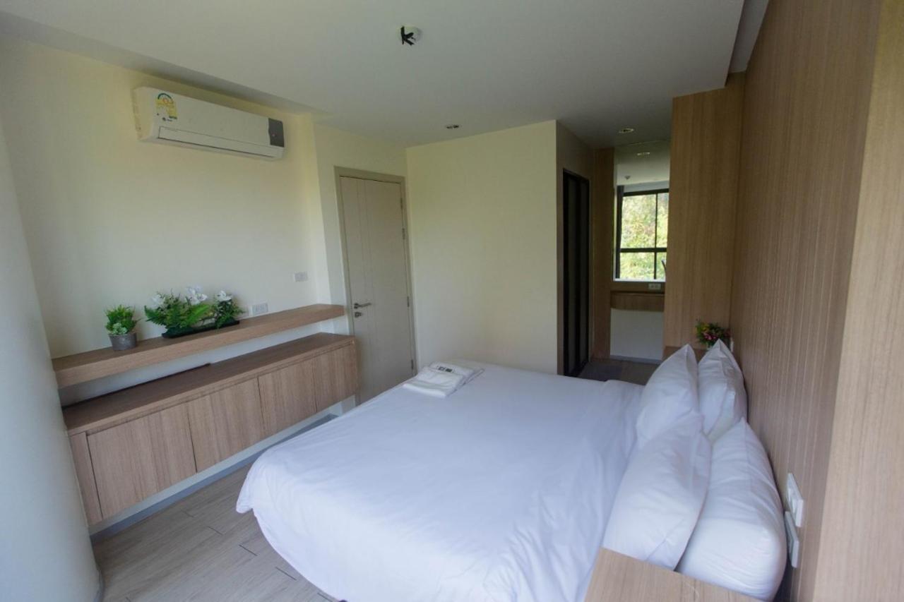 Appartement The Chezz By Patsamon à Pattaya Extérieur photo