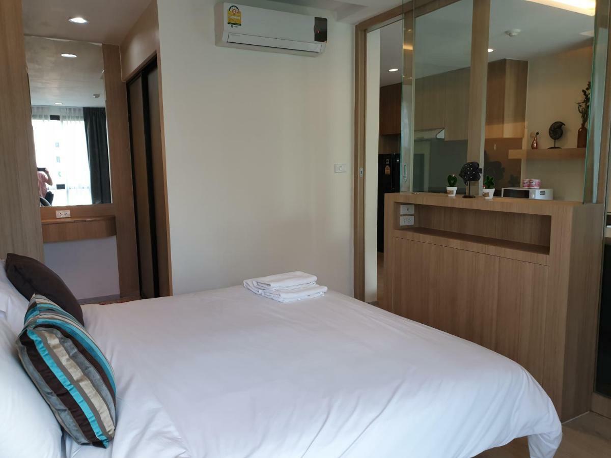 Appartement The Chezz By Patsamon à Pattaya Extérieur photo